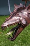 Drachenskulptur aus Kupferblech