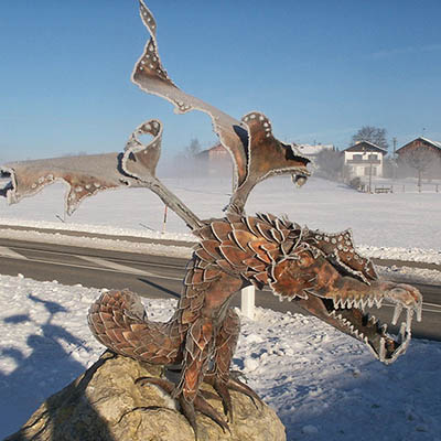 Blechskulpturen: Drachen