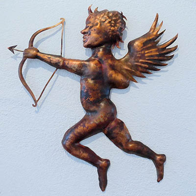 Dekorative Wandfiguren aus Blech